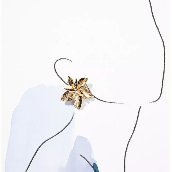 Gold Flower Earrings - Picture 9 of 9